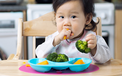 Conheça o Método BLW de Introdução alimentar Participativa para seu bebê
